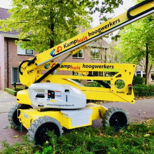 21 meter zelfrijdende hybride, bomen snoeien (3)