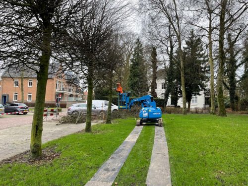 9 meter Nagano rups kniktelescoophoogwerker foto 3- Kamphuis Hoogwerkers