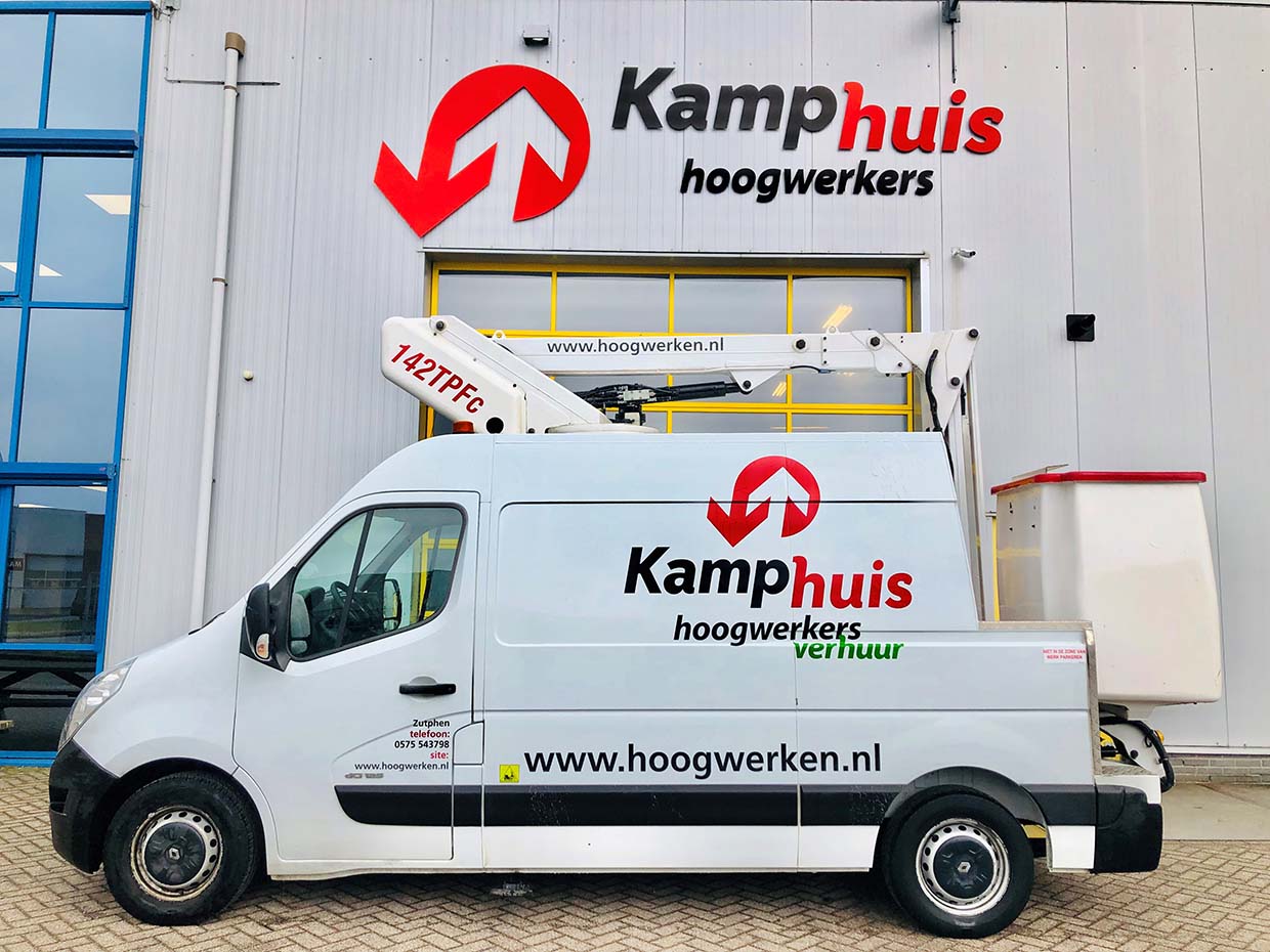 Autohoogwerker met stempels en jib 14 meter LK 142 - Kamphuis Hoogwerkers