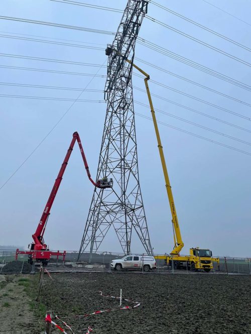 Vrachtwagenhoogwerker 46 meter foto 4 - Kamphuis Hoogwerkers